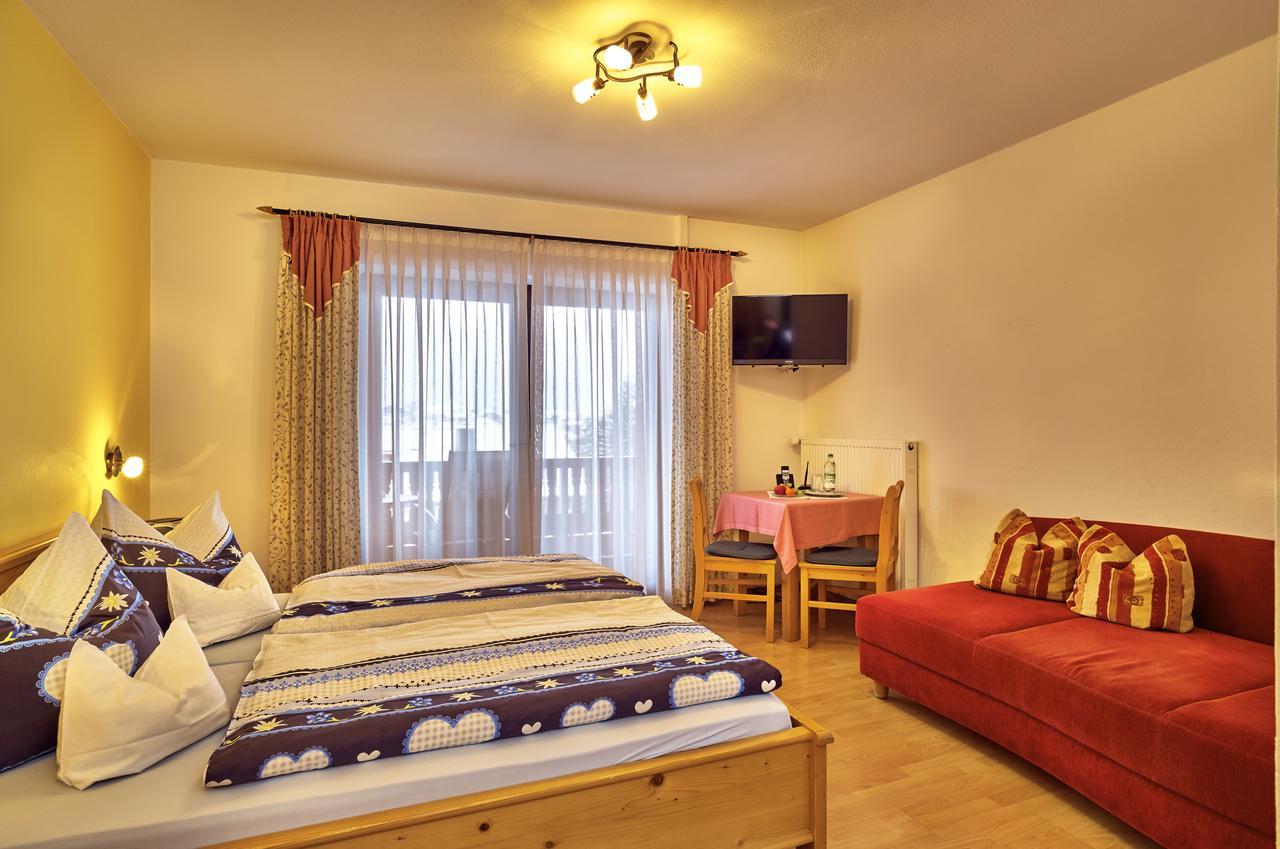 Rehwinkel Hotel โบเดนไมส์ ภายนอก รูปภาพ